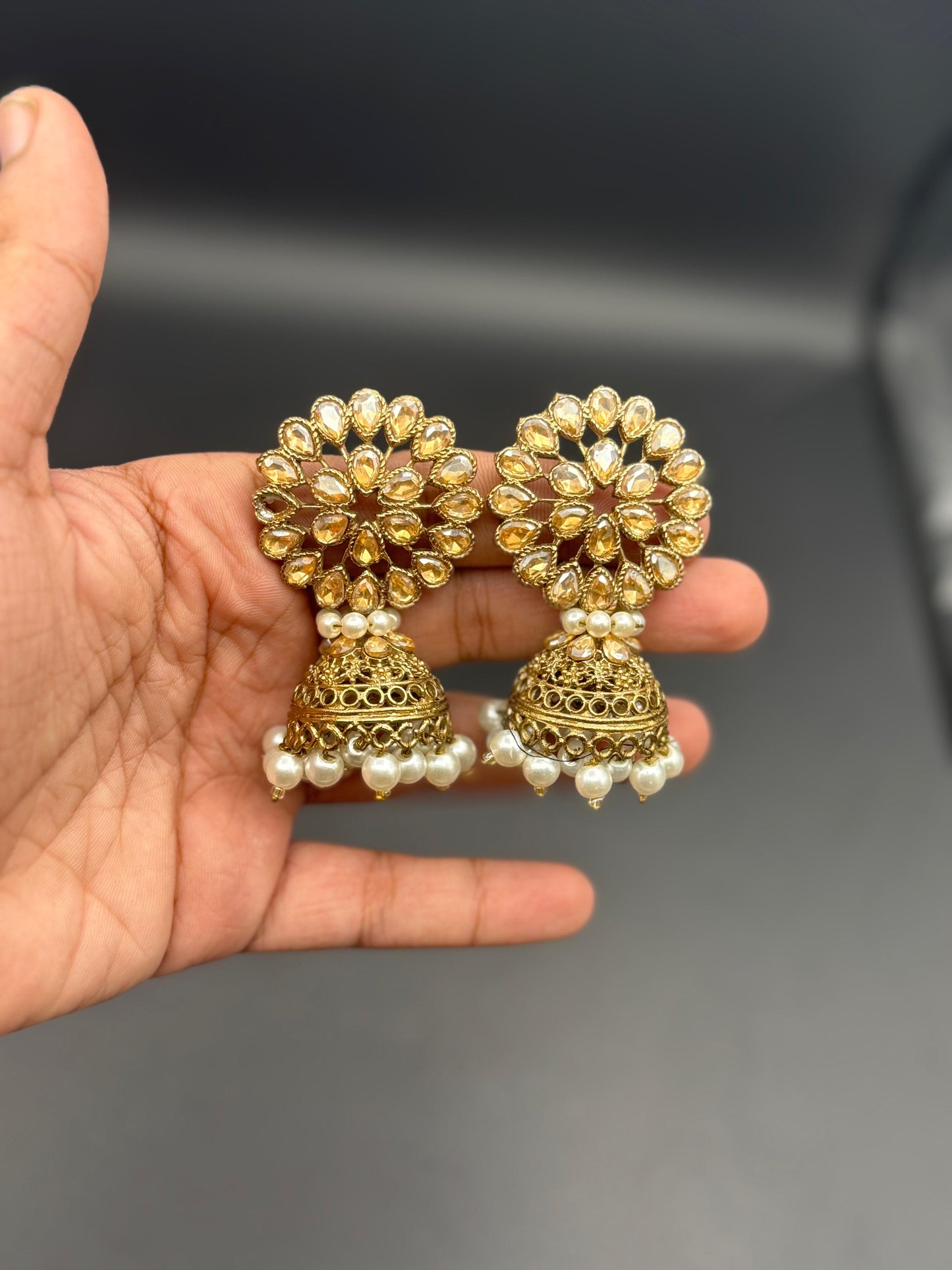Kundan Style Matha Patti With Earrings