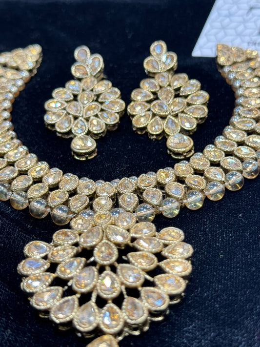 Elegant Kundan Pearl Necklace Set | The Jewels Merchant