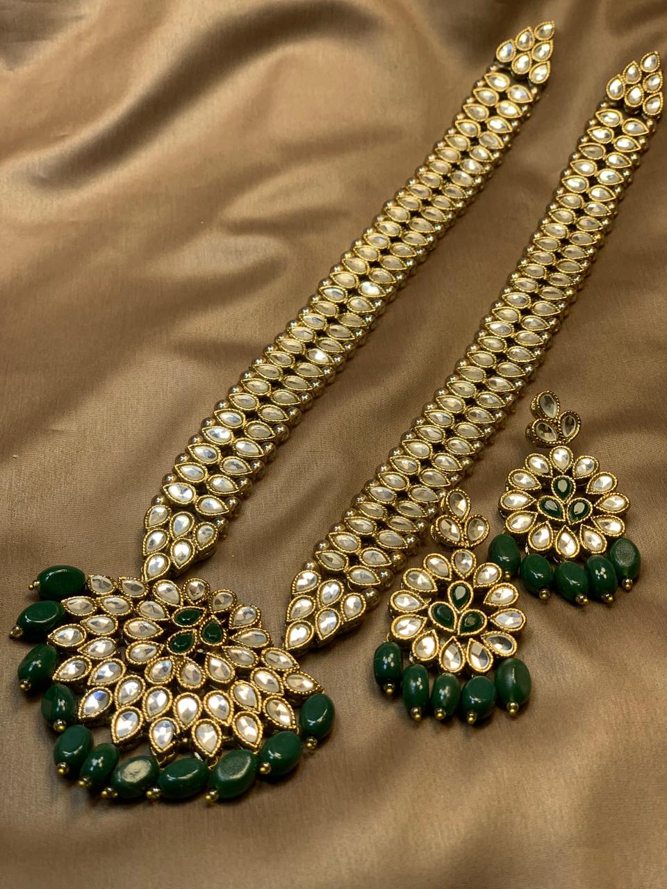 Premium Quality Golden Based Kundan Studded Mala Set With Customized Colour Bearings