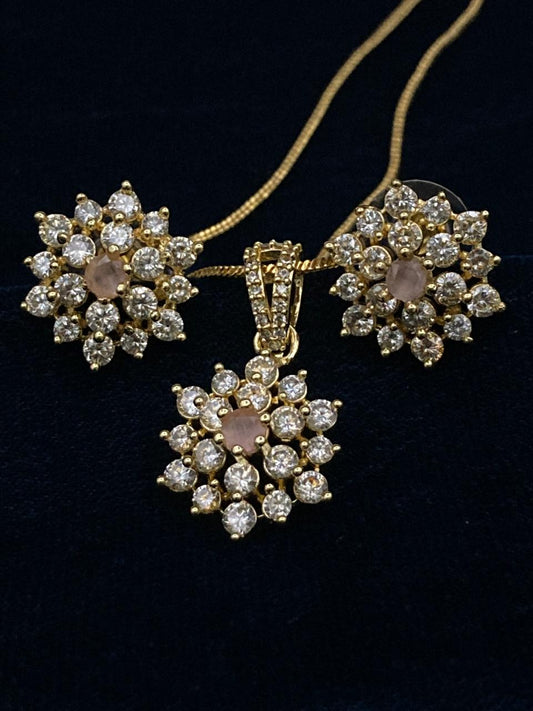 Premium Quality Gold Plated Zircon Studded Pendant Set Along With Mala