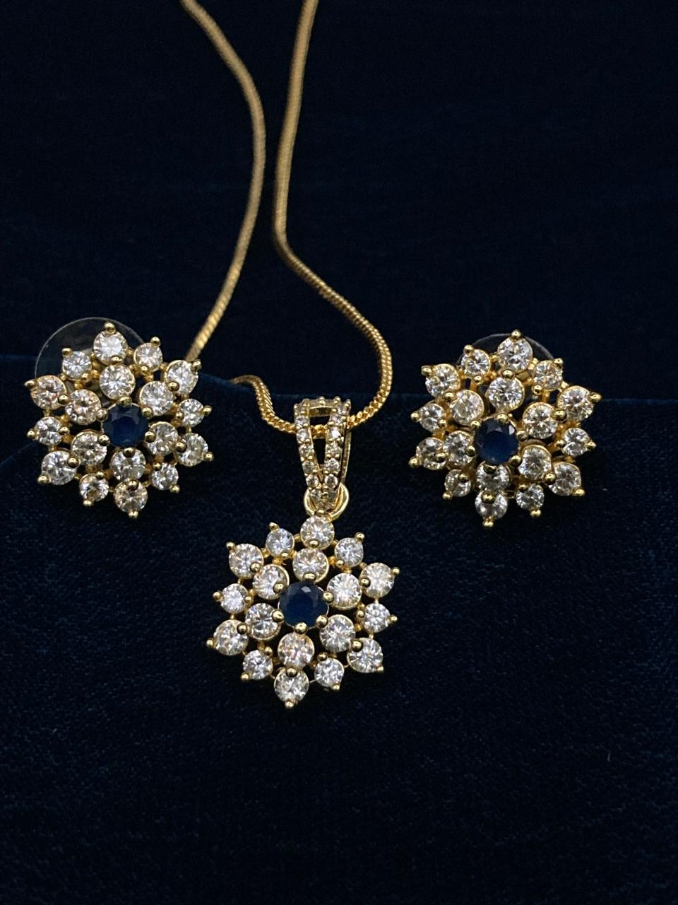 Premium Quality Gold Plated Zircon Studded Pendant Set Along With Mala