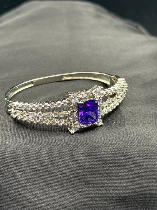 Premium Quality Zircon Studded Openable Bangle