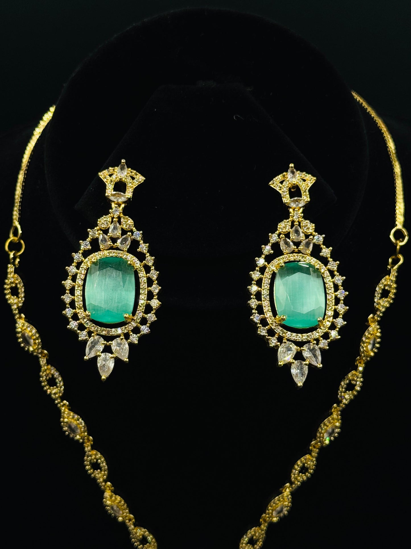 Zircon Ad Necklace Set | The Jewels Merchant