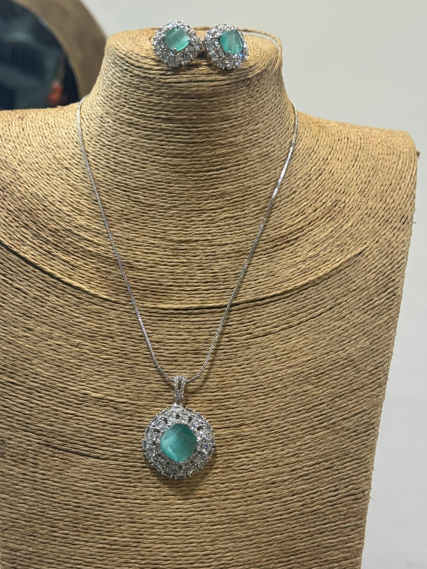 Stylish AD Pendant Set | The Jewels Merchant