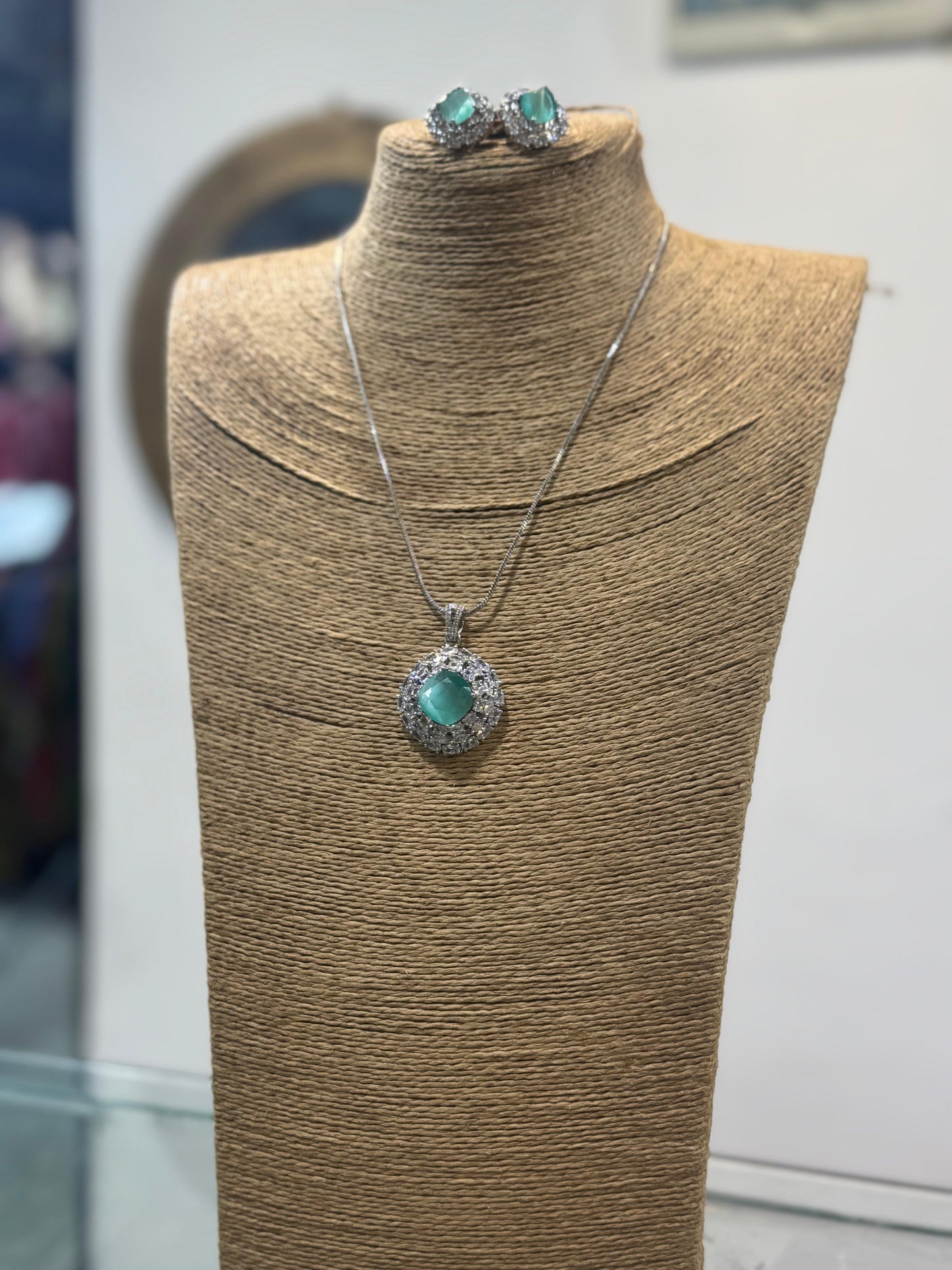 Stylish AD Pendant Set | The Jewels Merchant