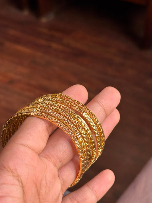 Premium Quality Gold Polish Bangles ( 4 Pc )