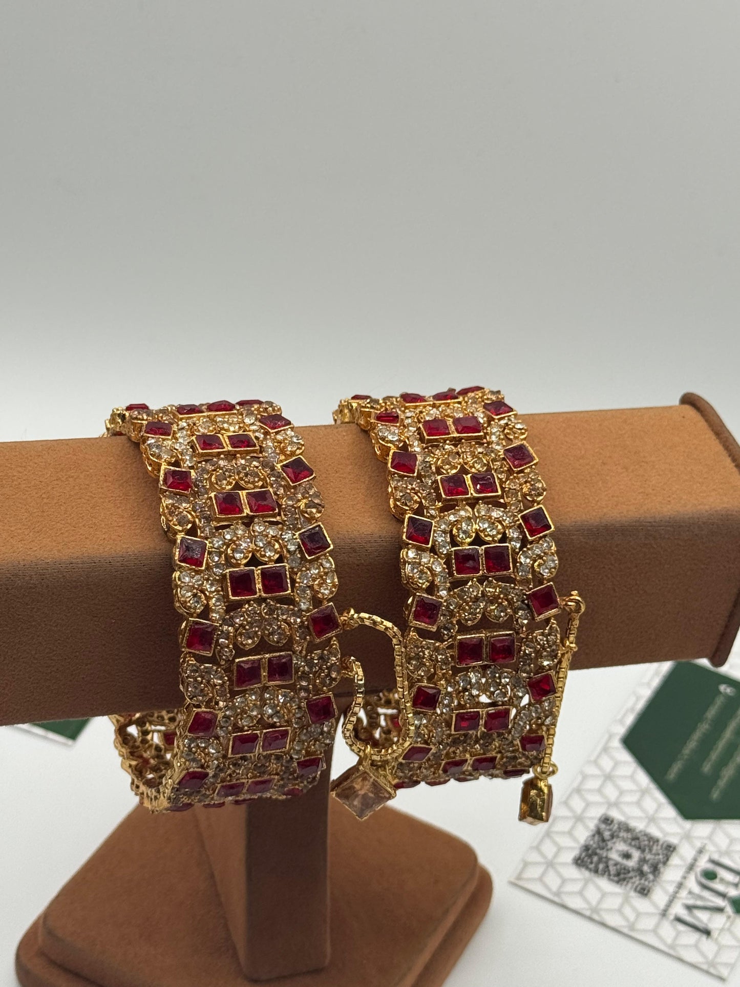 Traditional Bangle | The Jewels Merchant